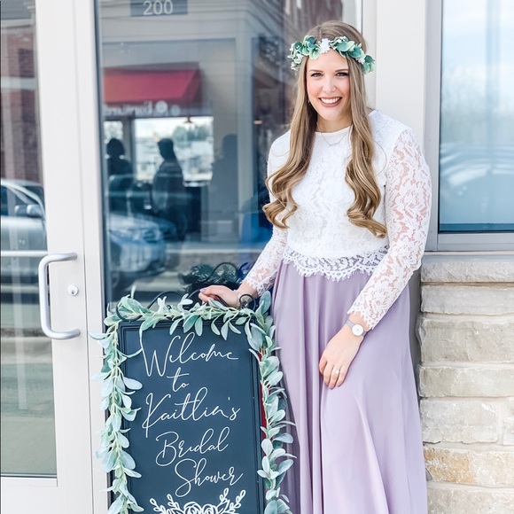 Meet your Posher, Kaitlin - Picture 3 of 5